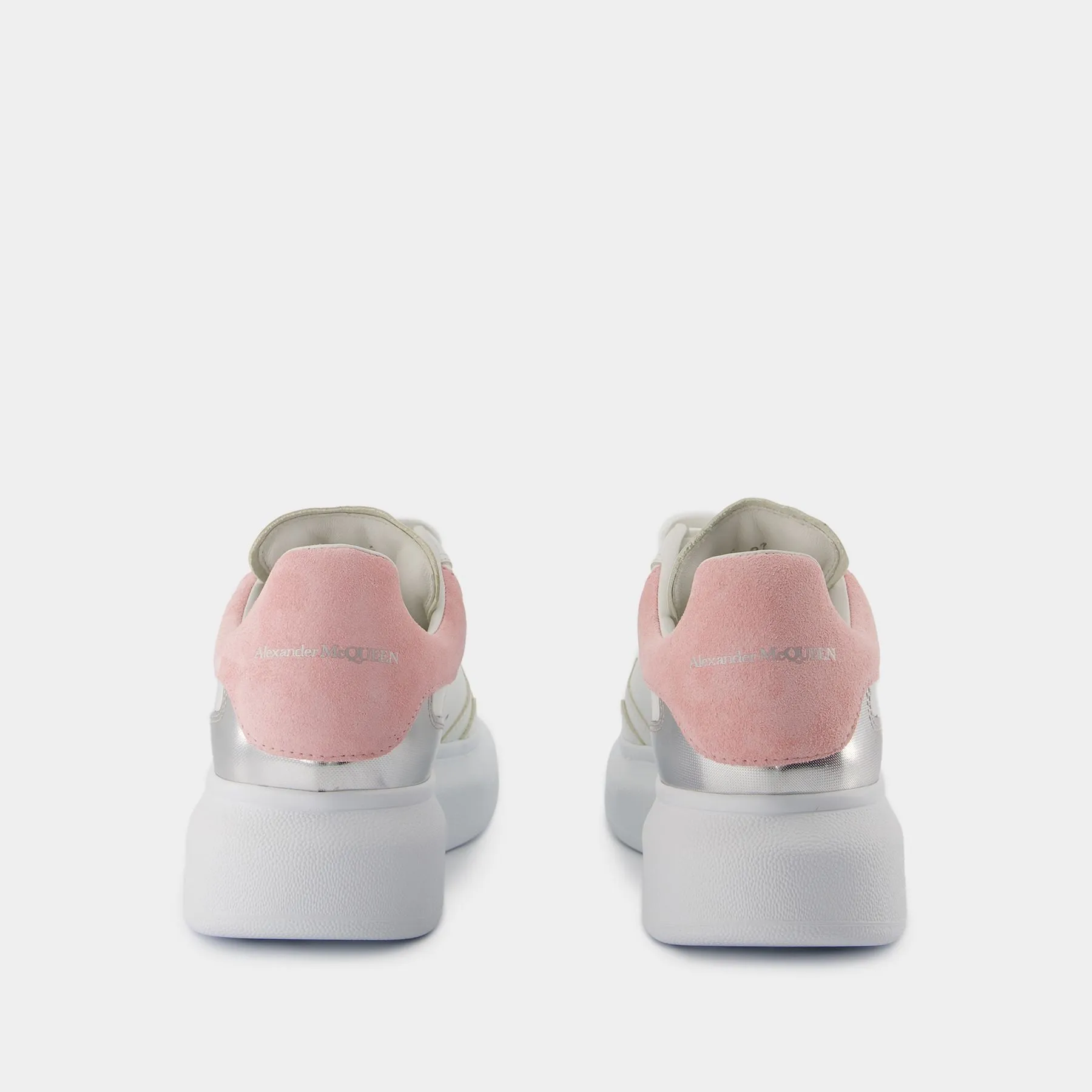 Alexander McQueen  Oversized Sneakers - Alexander McQueen - Leather - White/Pink