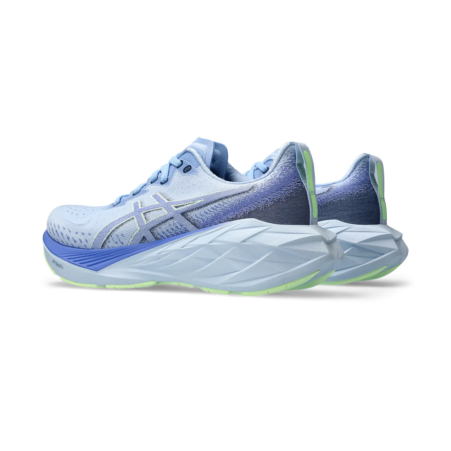 Asics Novablast 4  Light Sapphire