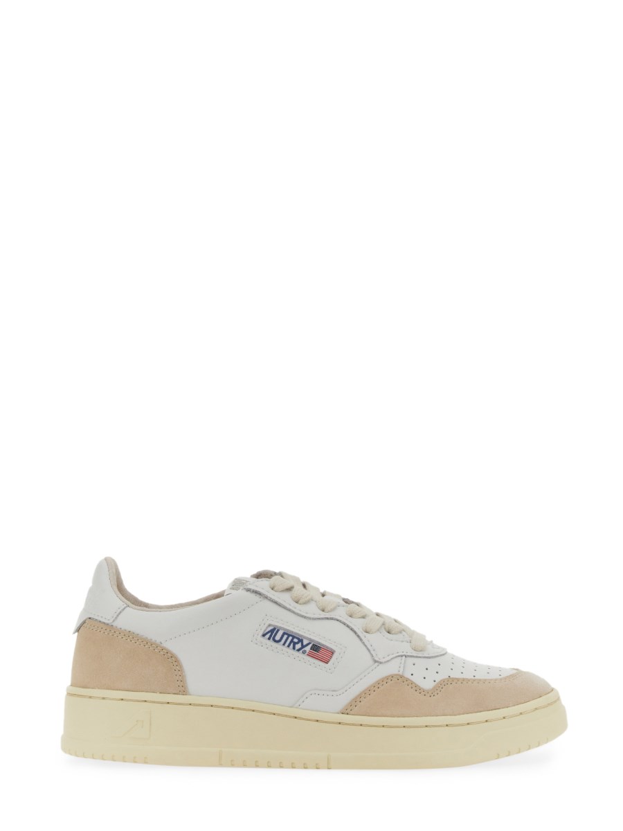 AUTRY    MEDALIST LOW LEATHER SNEAKERS