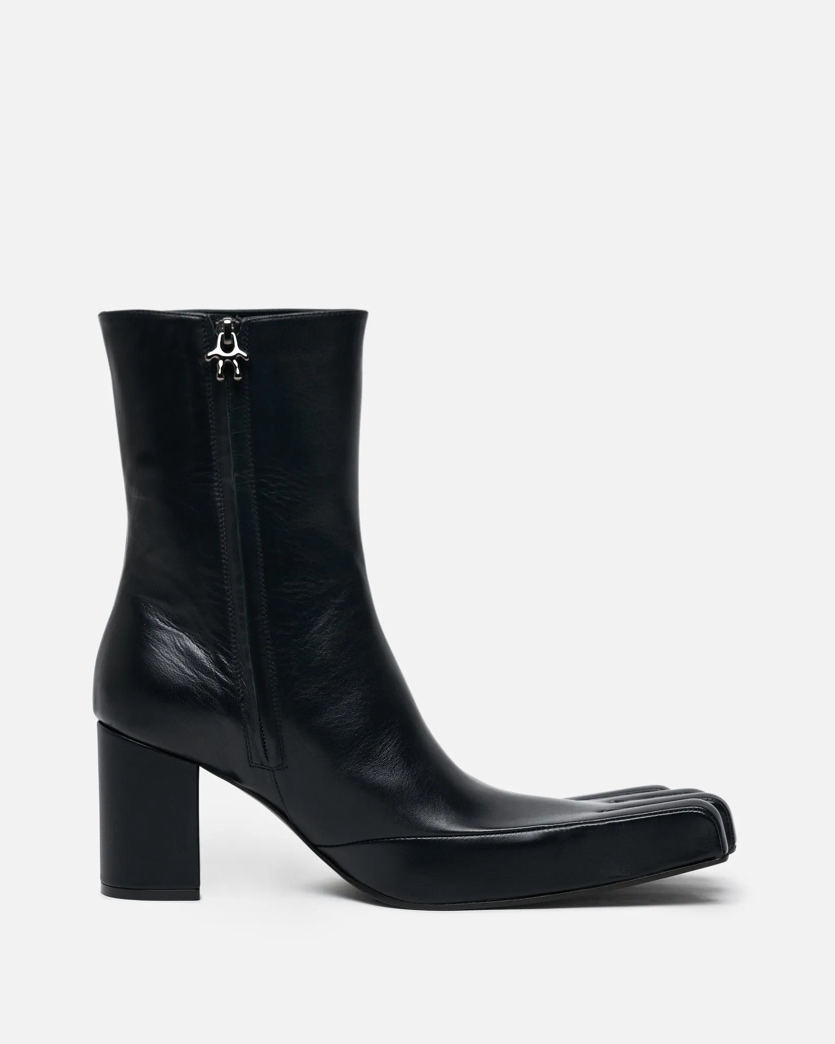 AVAVAV Matte Leather Fingers Boot in Black