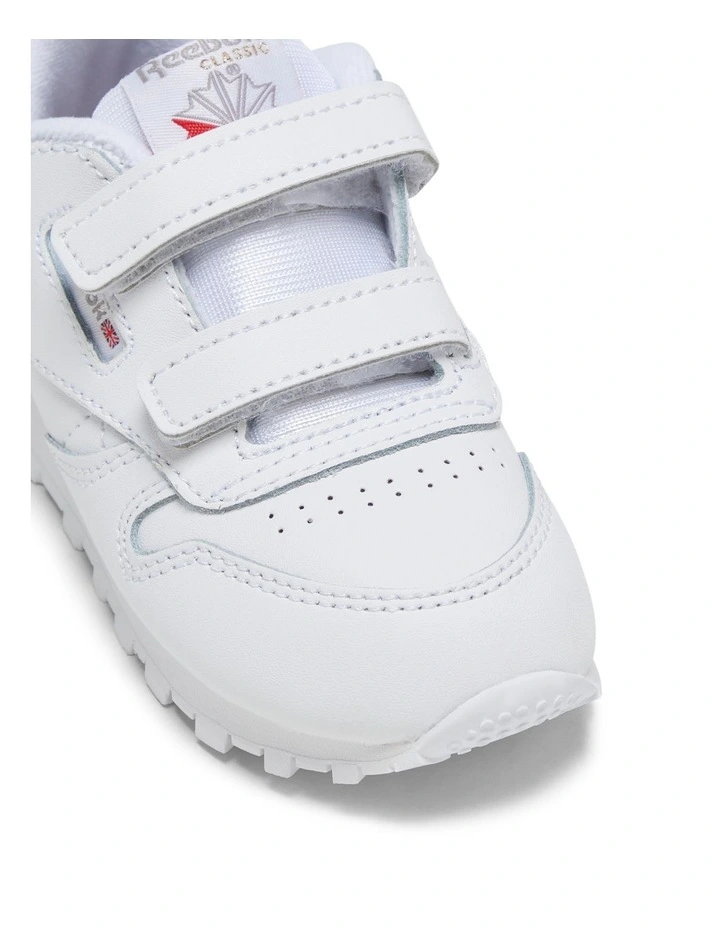 Classic Leather 2V Infant Sneakers In White/Carbon/Vector