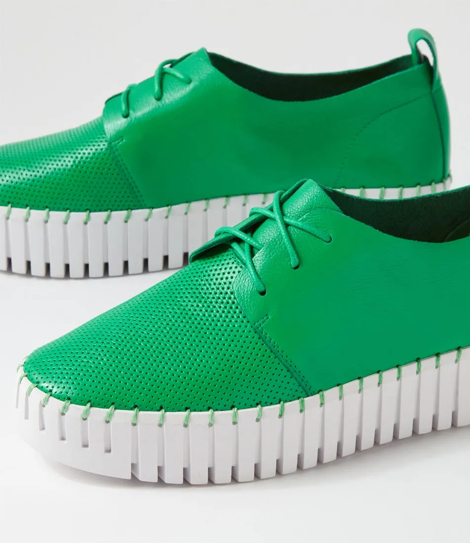 DJANGO & JULIETTE Batu Bright Emerald White Leather Sneakers