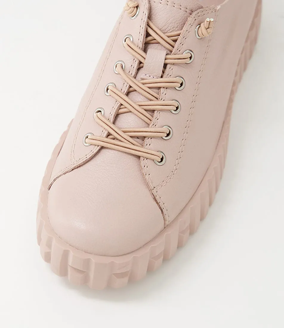 DJANGO & JULIETTE Ormey Rose Nude Leather Sneakers