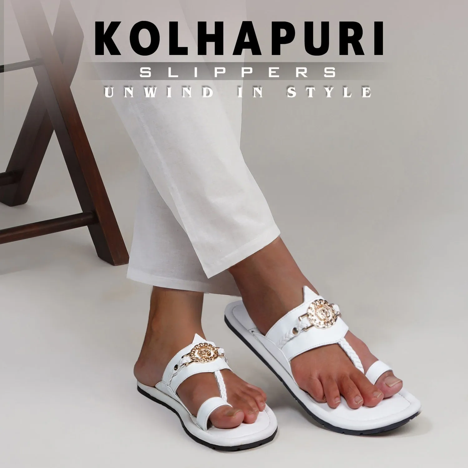 Exotic White Kolhapuri Slipper