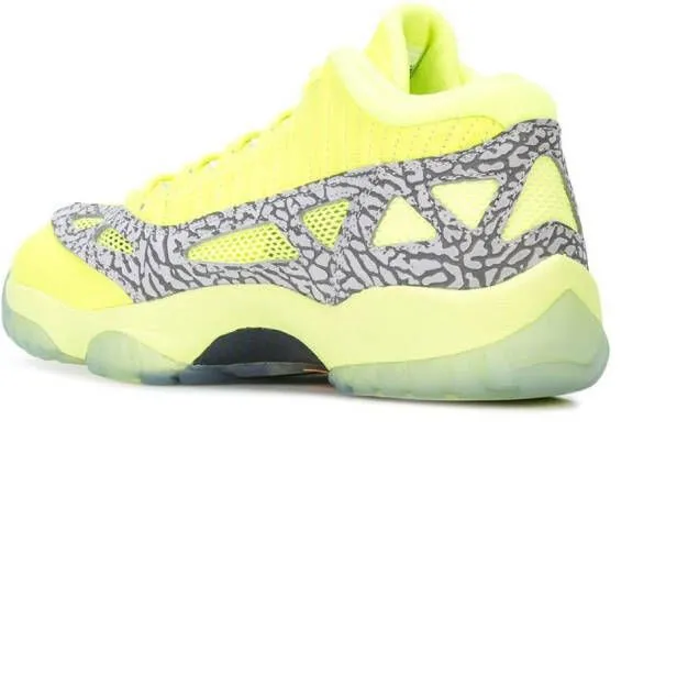 Jordan Air 11 Retro Low IE “Volt” sneakers Green