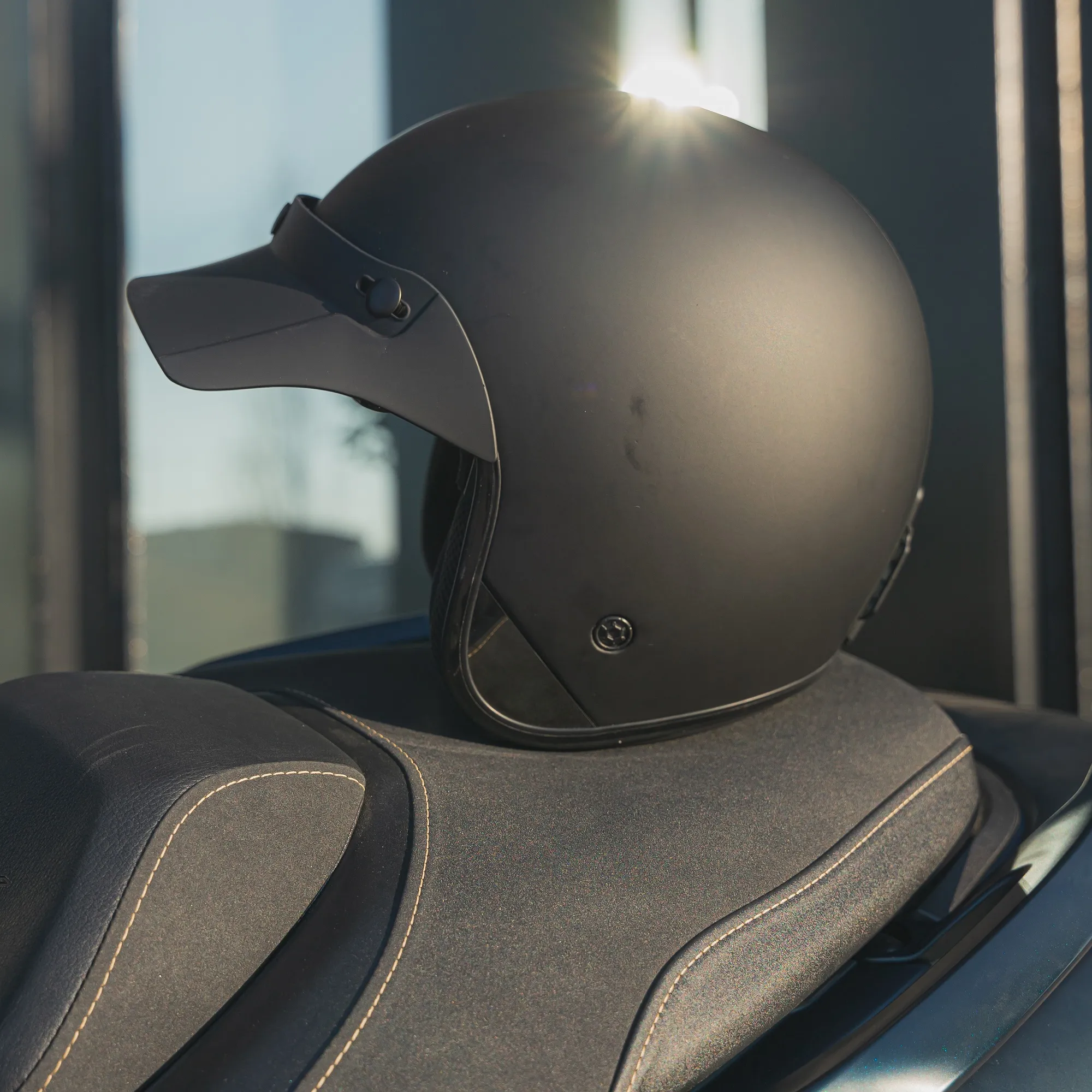 LS2 OF601 Bob II Plain Helmet - Matt Black