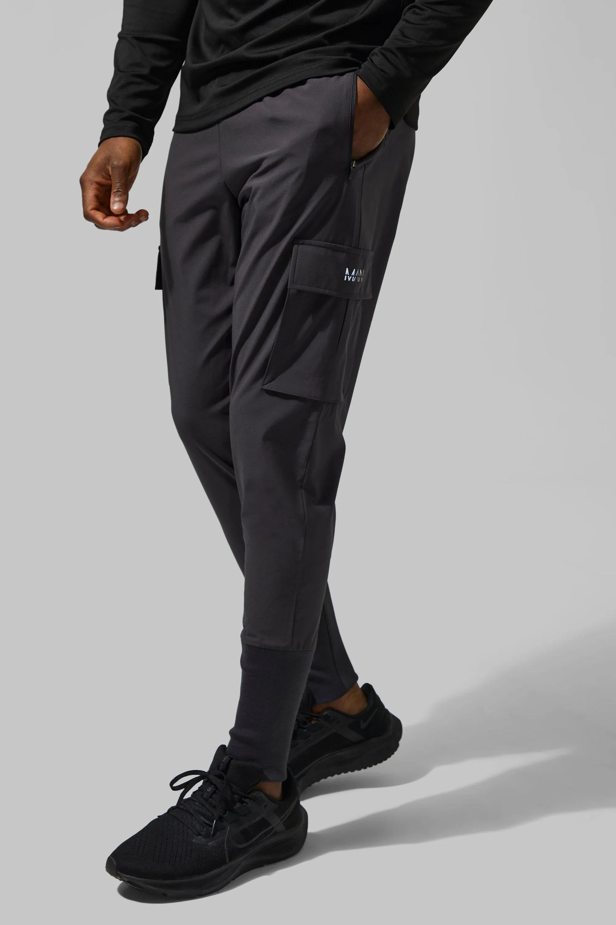 Man Active Stretch Cargo Joggers With Deep Cuff | boohooMAN UK