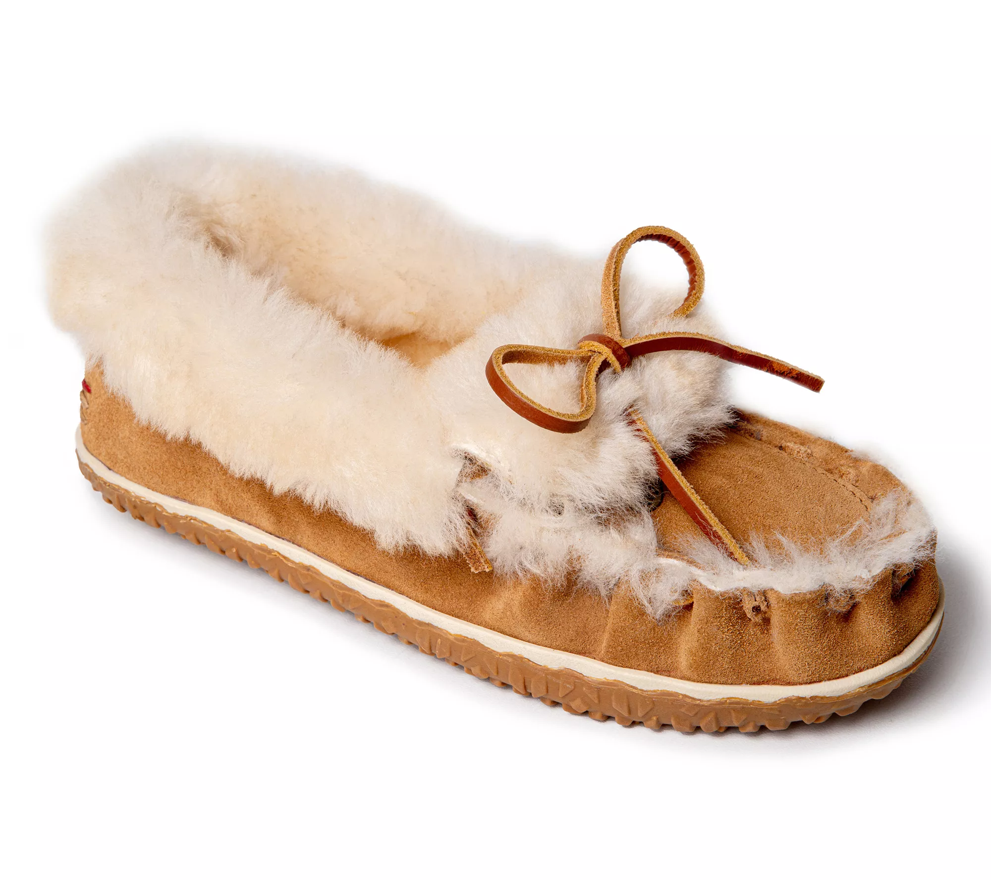 Minnetonka Women's Ultimate Suede Slipper