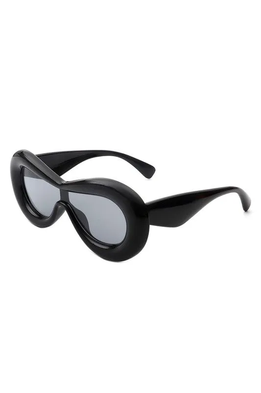 Oversize Retro Oval Chic Sunglasses